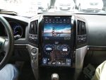 Штатна магнітола TORSSEN Toyota LC200 2008-2016 16 ' Tesla style – інтерфейс