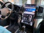 Штатна магнітола TORSSEN Toyota LC200 2008-2016 16 ' Tesla style – навігація