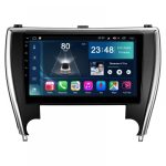 Штатна магнітола Torssen Toyota Camry 50 USA F10332 4G Carplay в інтер'єрі авто