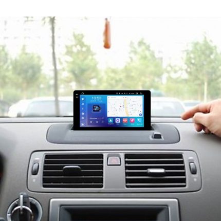 FORS auto FS 4 MAX QLed з високоякісним QLED-дисплеєм та GPS-навігацією