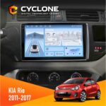 Штатна магнітола KIA Rio Cyclone на панелі авто
