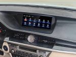 Штатна магнітола FORS.auto для Lexus ES U8T (2013-2014) в інтер'єрі авто
