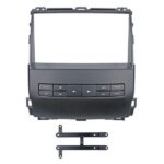 Штатна магнітола Toyota Land Cruiser Prado 120 QIV Q1 - вигляд збоку