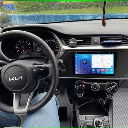 Штатна FORS auto магнітола Kia Rio 2020+ - вигляд збоку