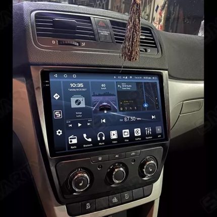 Штатна FORS auto магнітола Skoda Yeti 2014-2017 - вигляд збоку