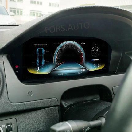Цифрова приладова панель Mercedes Benz W204 – вигляд з салону