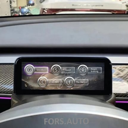 Приладова панель FORS.auto для Tesla Model 3 в інтер'єрі