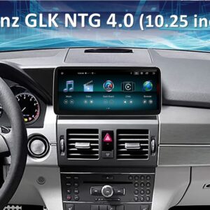 Штатна магнітола FORS.auto для Mercedes-Benz GLK-Class NTG 4.0 (X204) в інтер'єрі авто