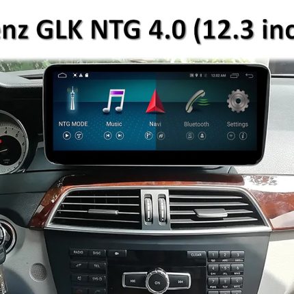 Штатна магнітола FORS.auto Mercedes Benz GLK-Class в інтер'єрі авто