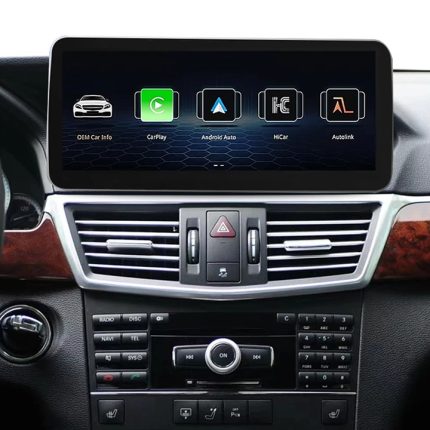 Штатна магнітола FORS.auto для Mercedes-Benz E-Class NTG 4.5 (C207/A207/W207) 2013-2014 в інтер'єрі авто