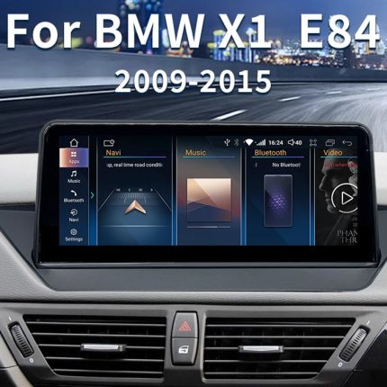 Штатна магнітола BMW X1 E84 FORS.auto (2009-2015) в інтер'єрі