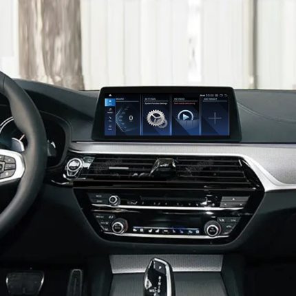 Штатна магнітола FORS.auto для BMW 2 Series F45 EVO (2016-2019) в інтер'єрі авто
